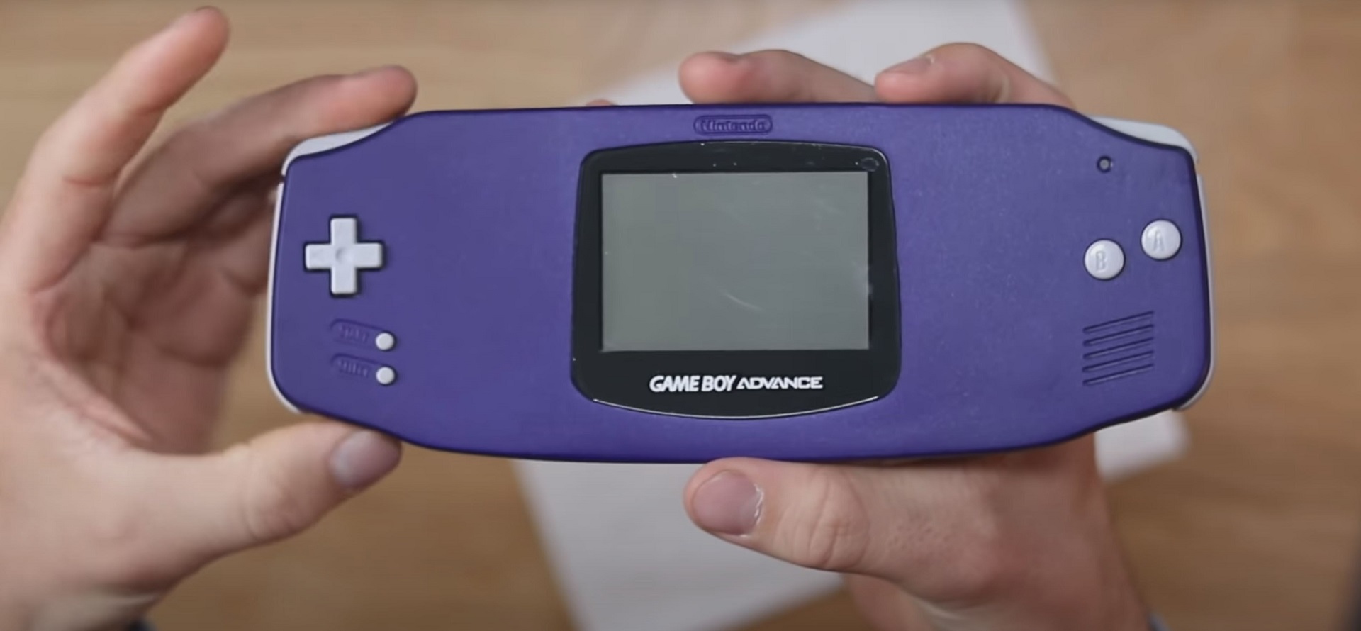 Verlängertes Gehäuse für den Game Boy Advance