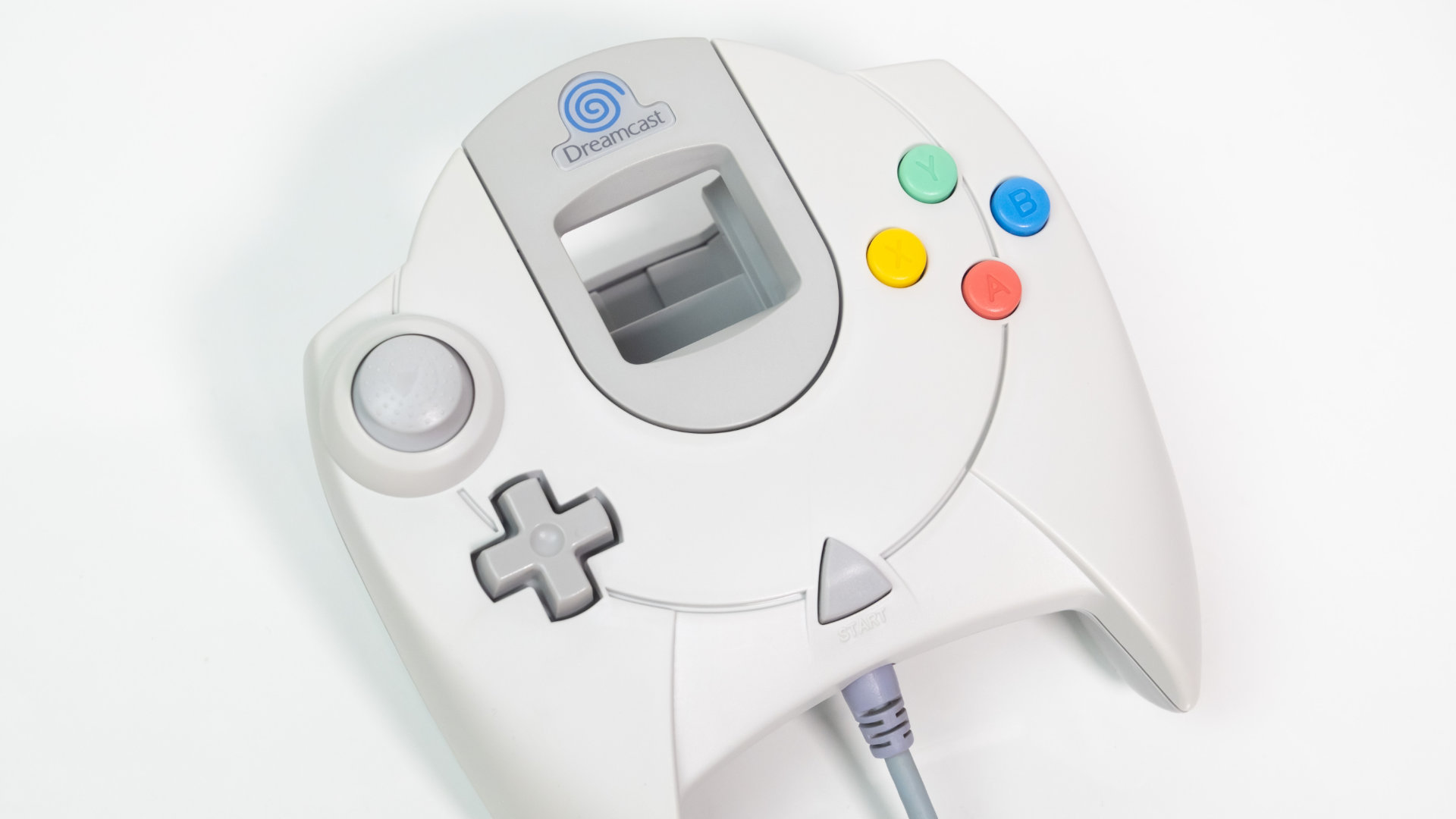 Igitt: Retro-Controller voller Ameisen!