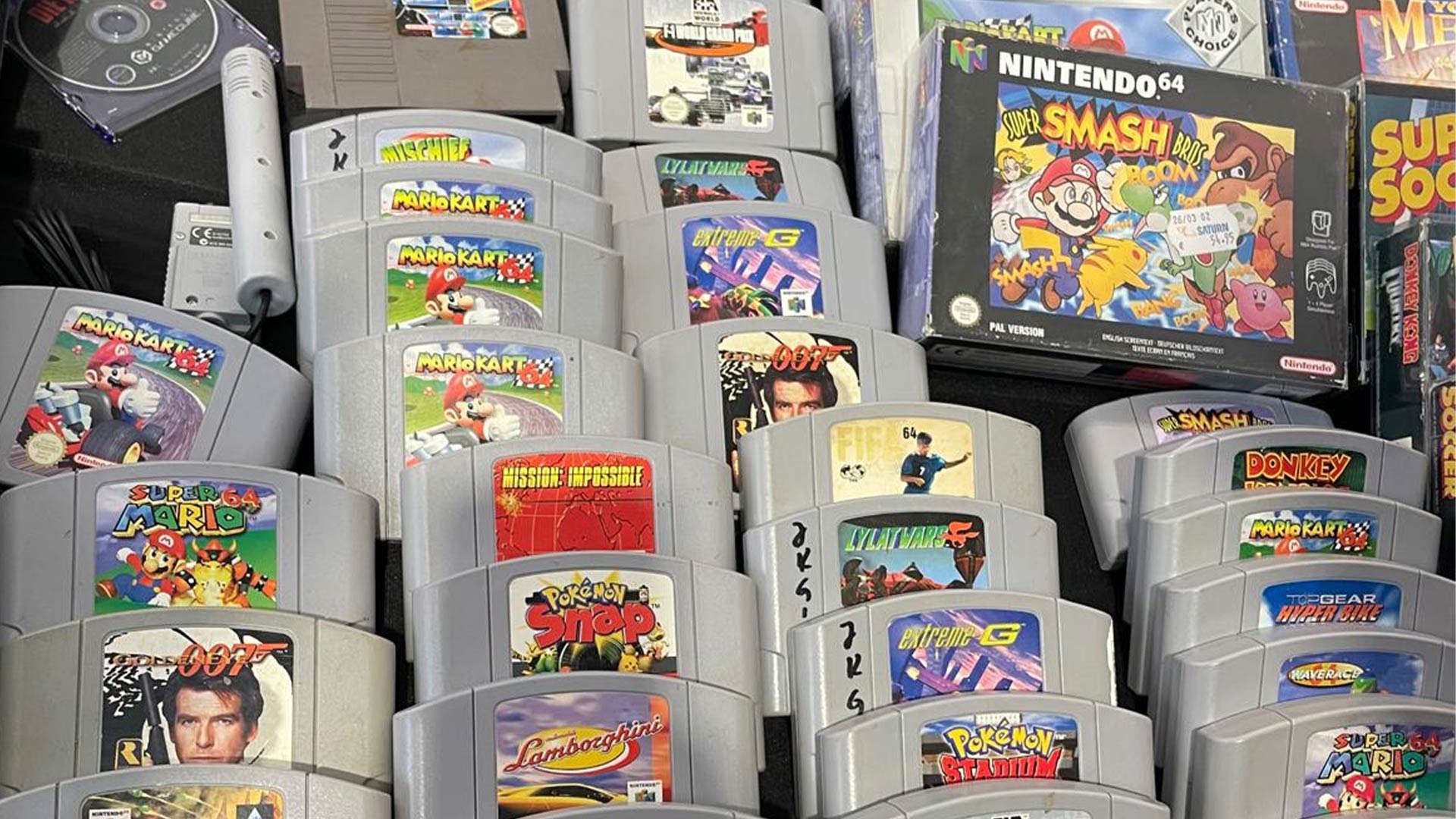 Pixel, Prints und Schnäppchen: Retro Con Herten im Check